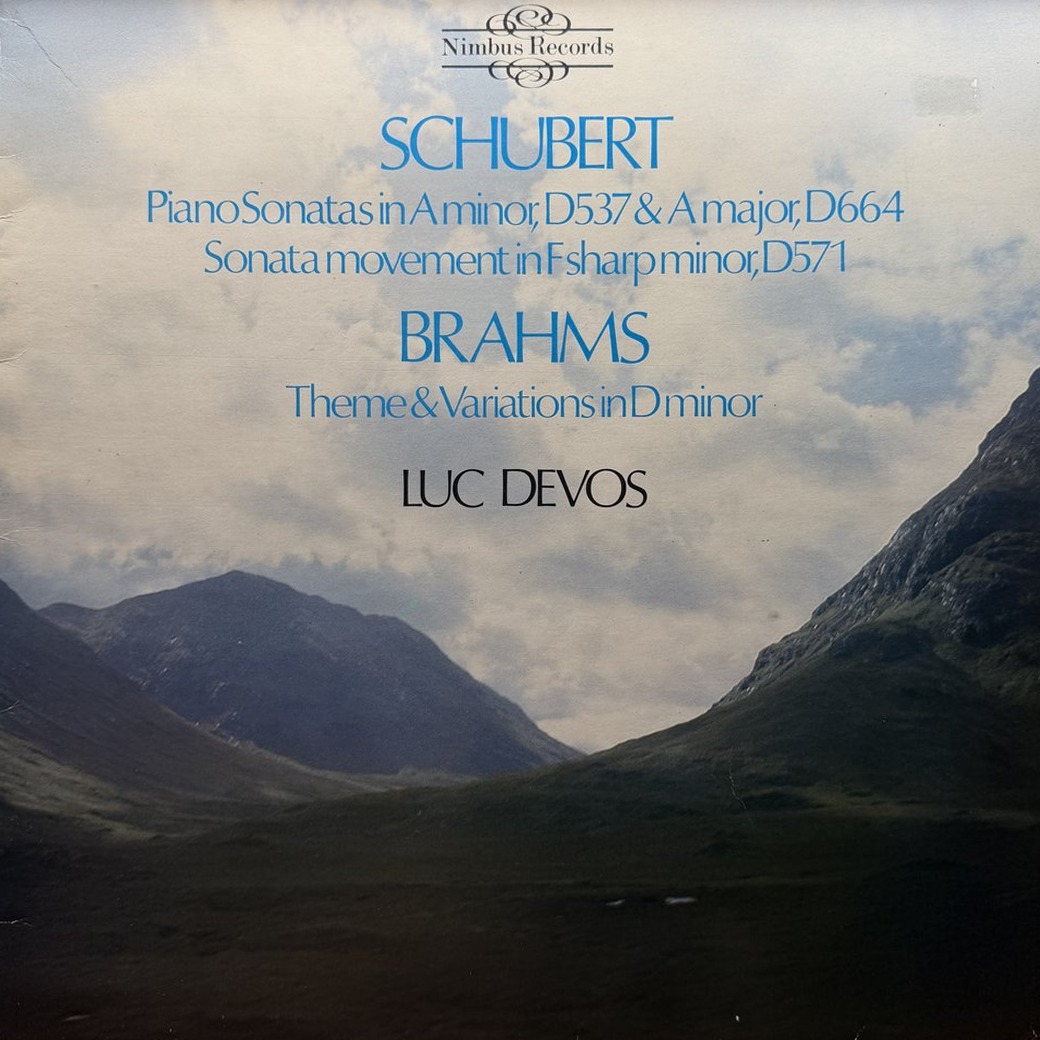 Schubert / Brahms, Luc Devos 〈Piano Sonatas In A Minor, D537 & A Major, D664 / Sonata Movement In F Shar Minor, D571 / Theme & Variations In D Minor〉 자켓