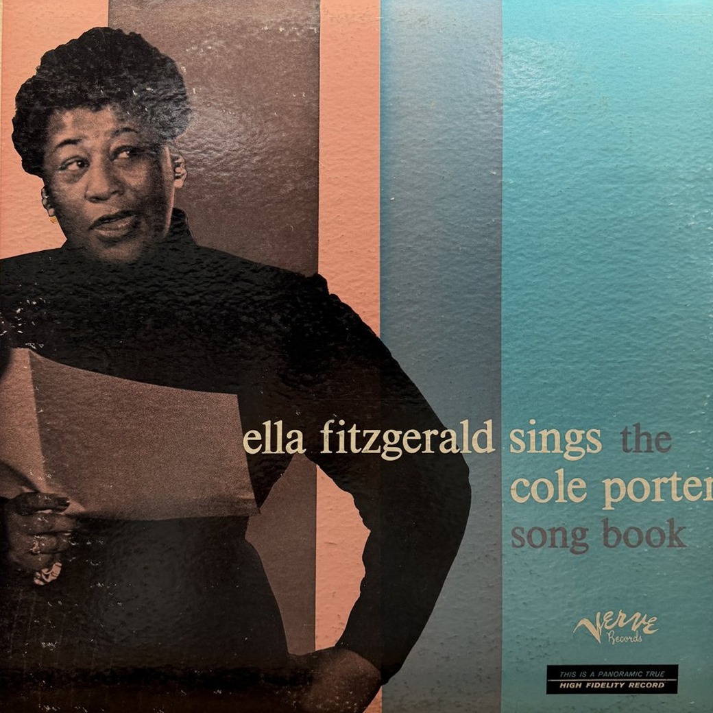 Ella Fitzgerald 〈Ella Fitzgerald Sings The Cole Porter Song Book〉 자켓