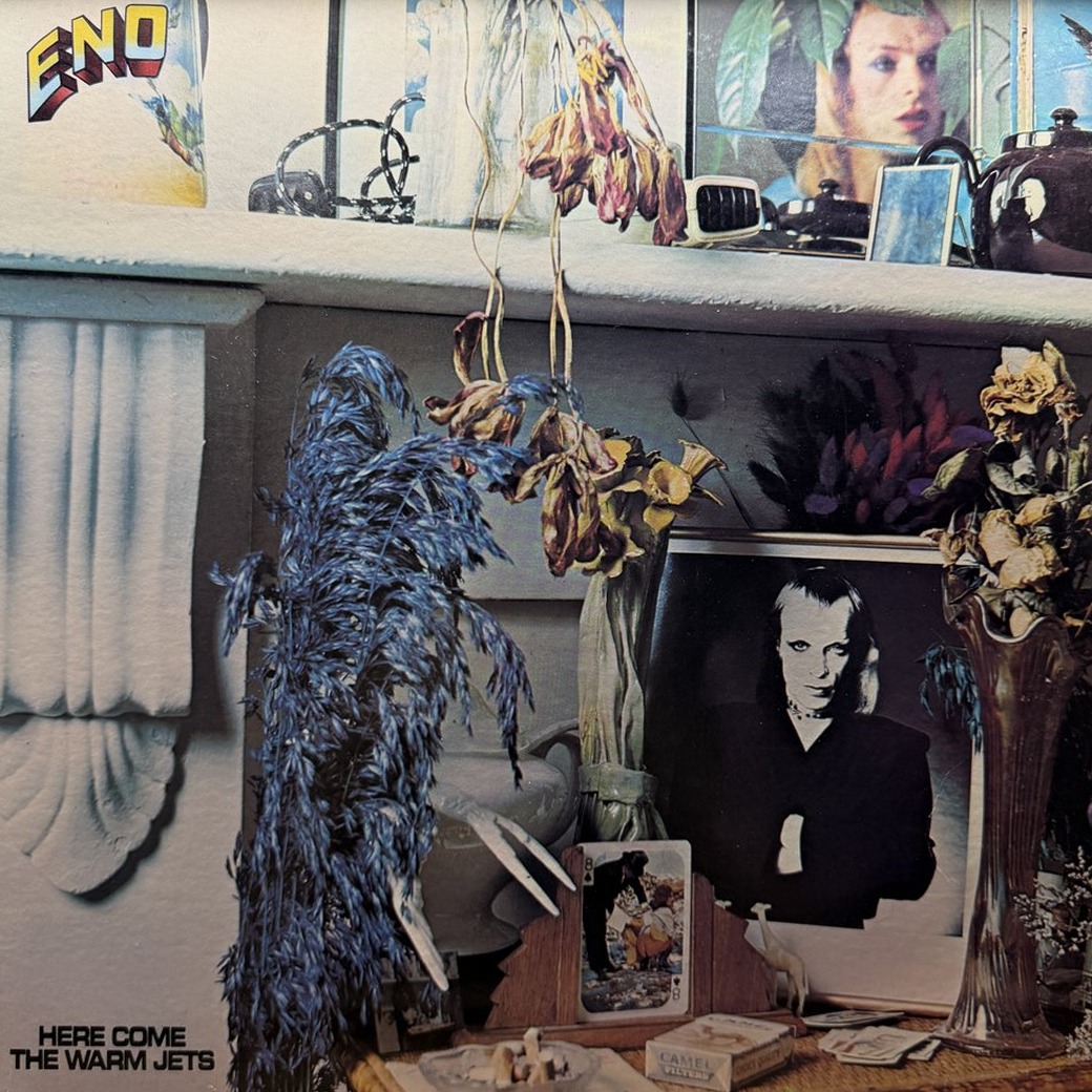 Eno 〈Here Come The Warm Jets〉 자켓