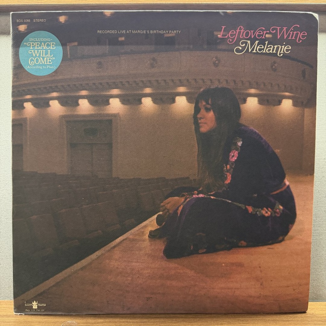Melanie 〈Leftover Wine〉 자켓