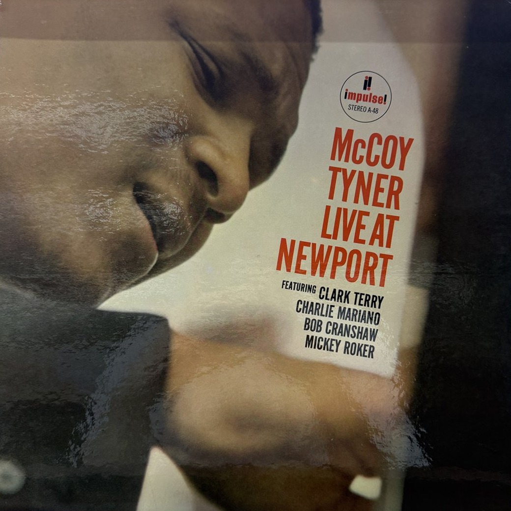 McCoy Tyner 〈Live At Newport〉 자켓
