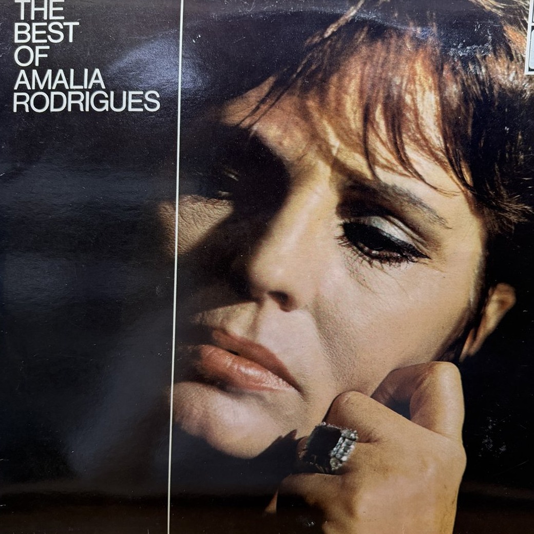 Amália Rodrigues 〈The Best Of Amalia Rodrigues〉 자켓