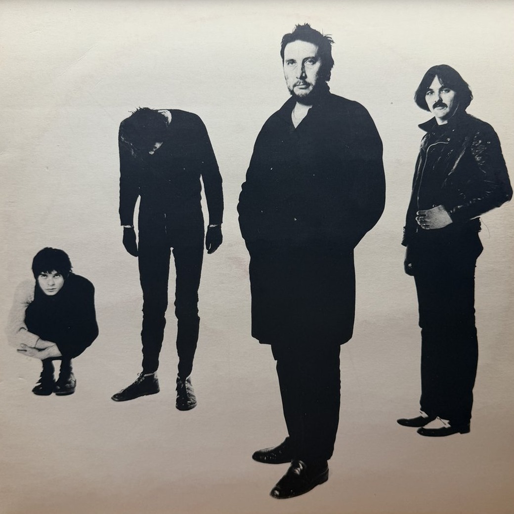 The Stranglers 〈Black And White〉 자켓