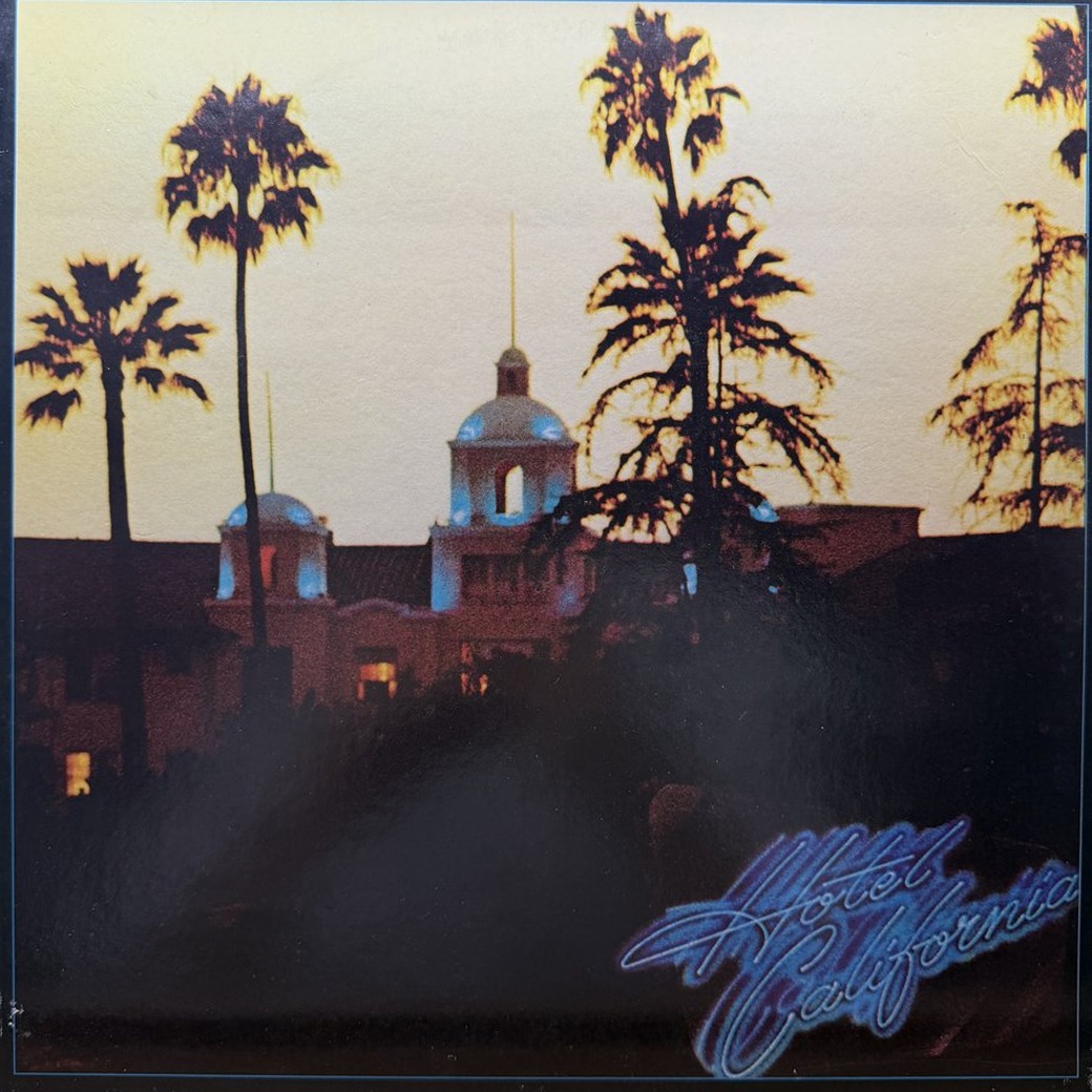 Eagles 〈Hotel California〉 자켓