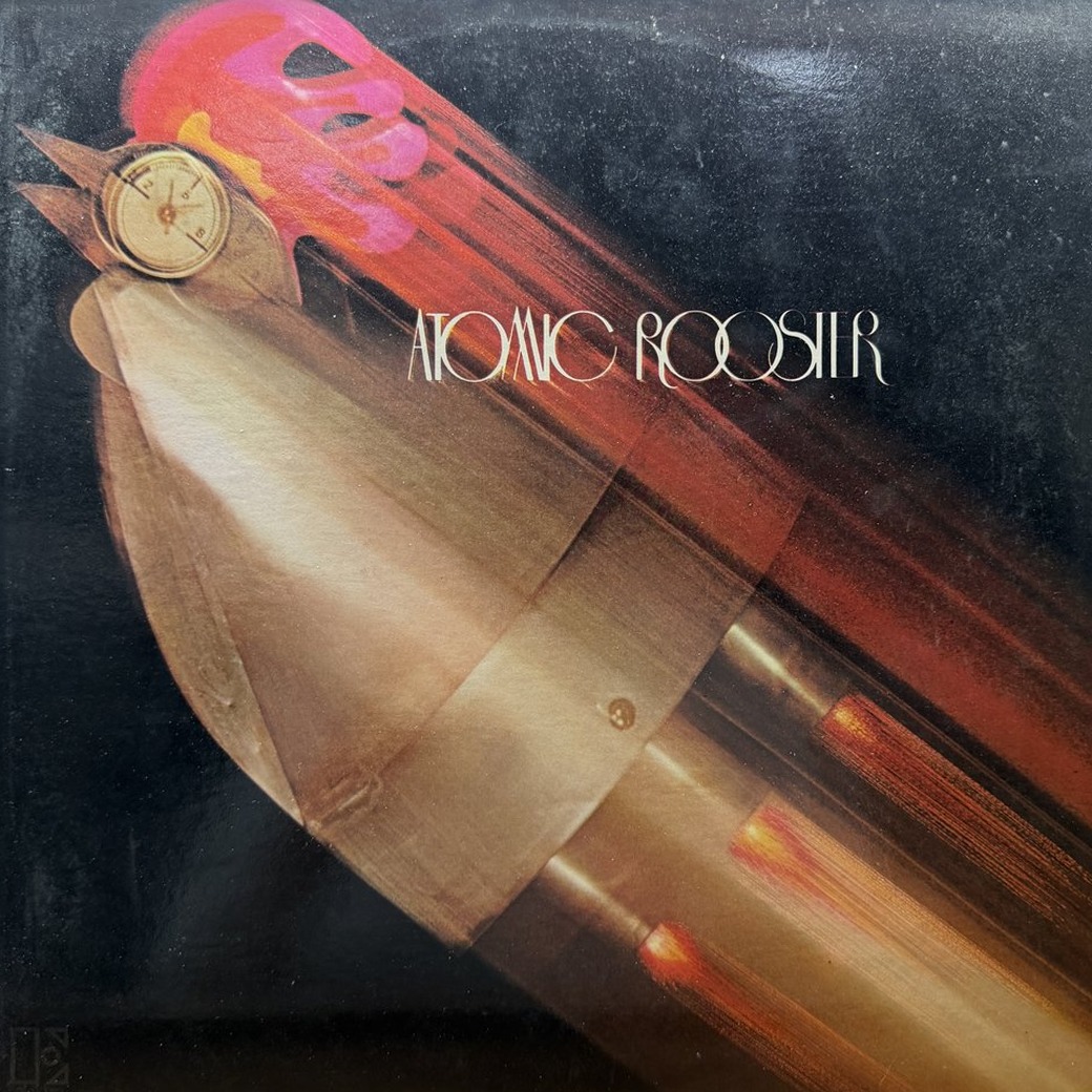 Atomic Rooster 〈Death Walks Behind You〉 자켓