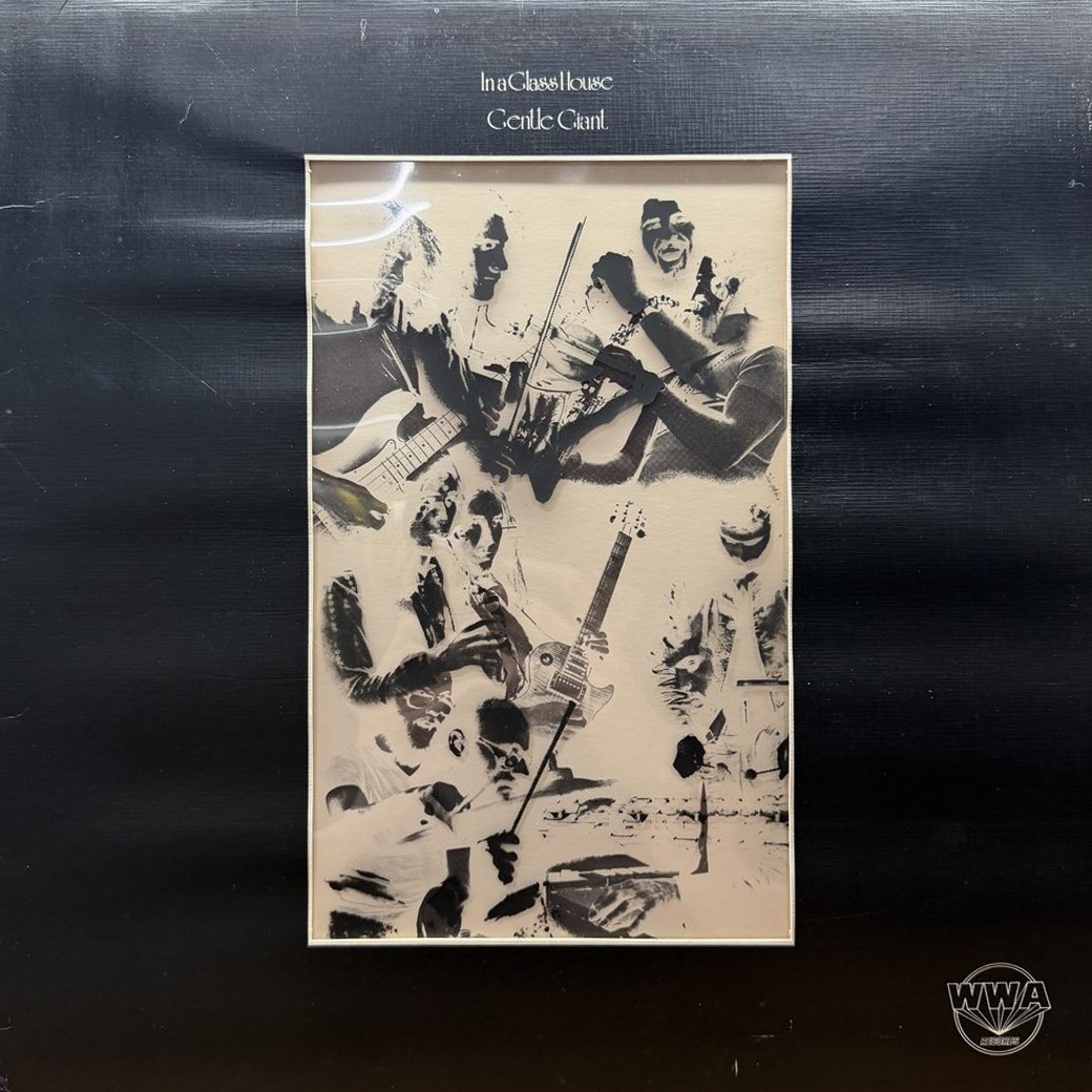 Gentle Giant 〈In A Glass House〉 자켓