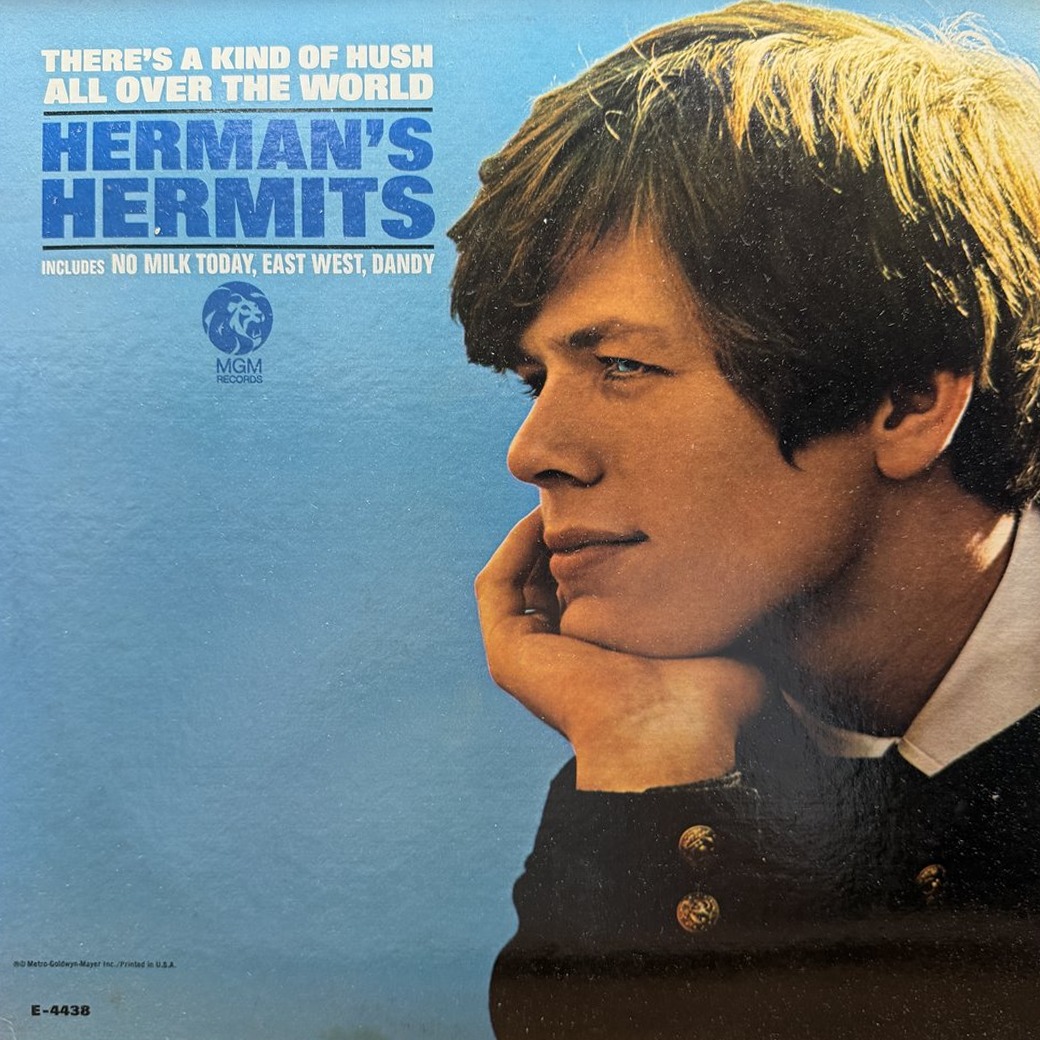 Herman's Hermits 〈There's A Kind Of Hush All Over The World〉 자켓