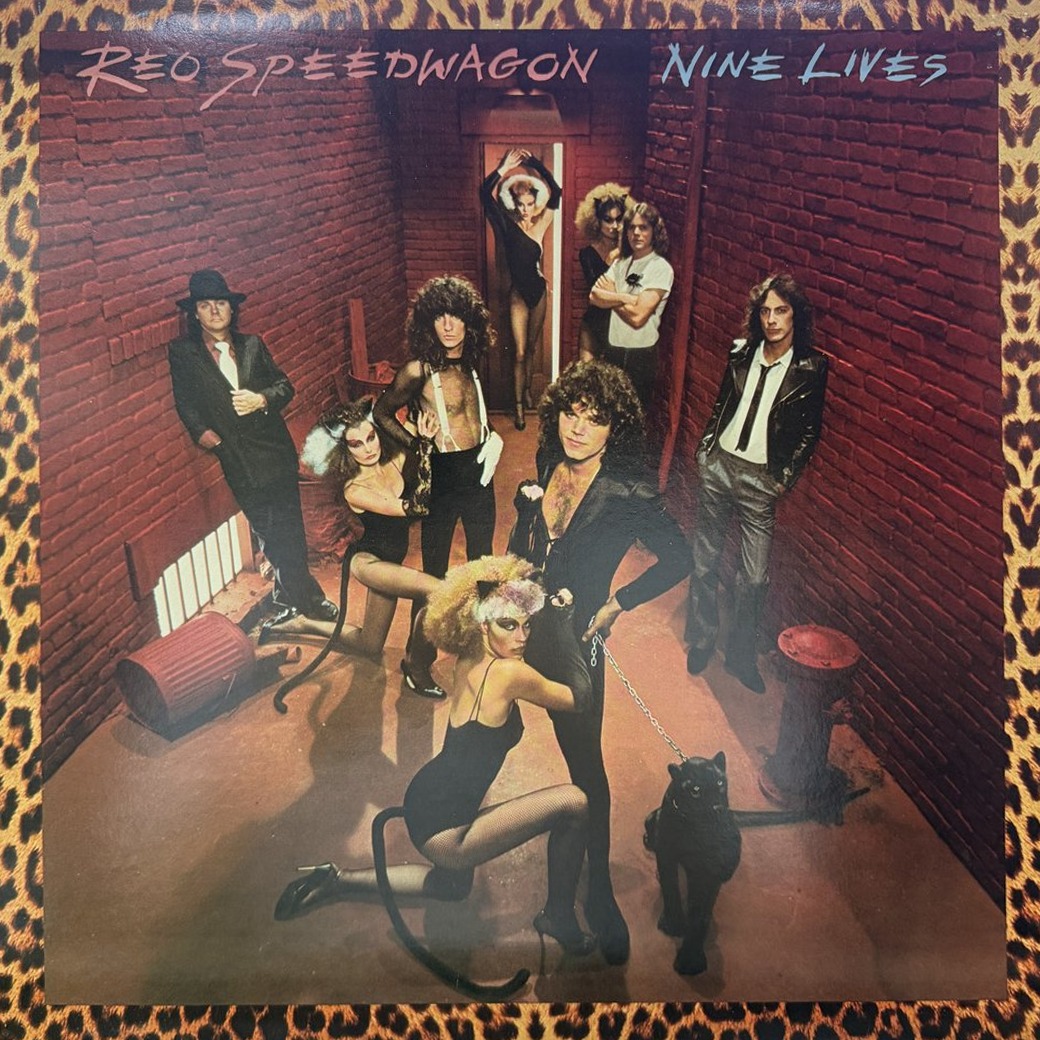 REO Speedwagon 〈Nine Lives〉 자켓