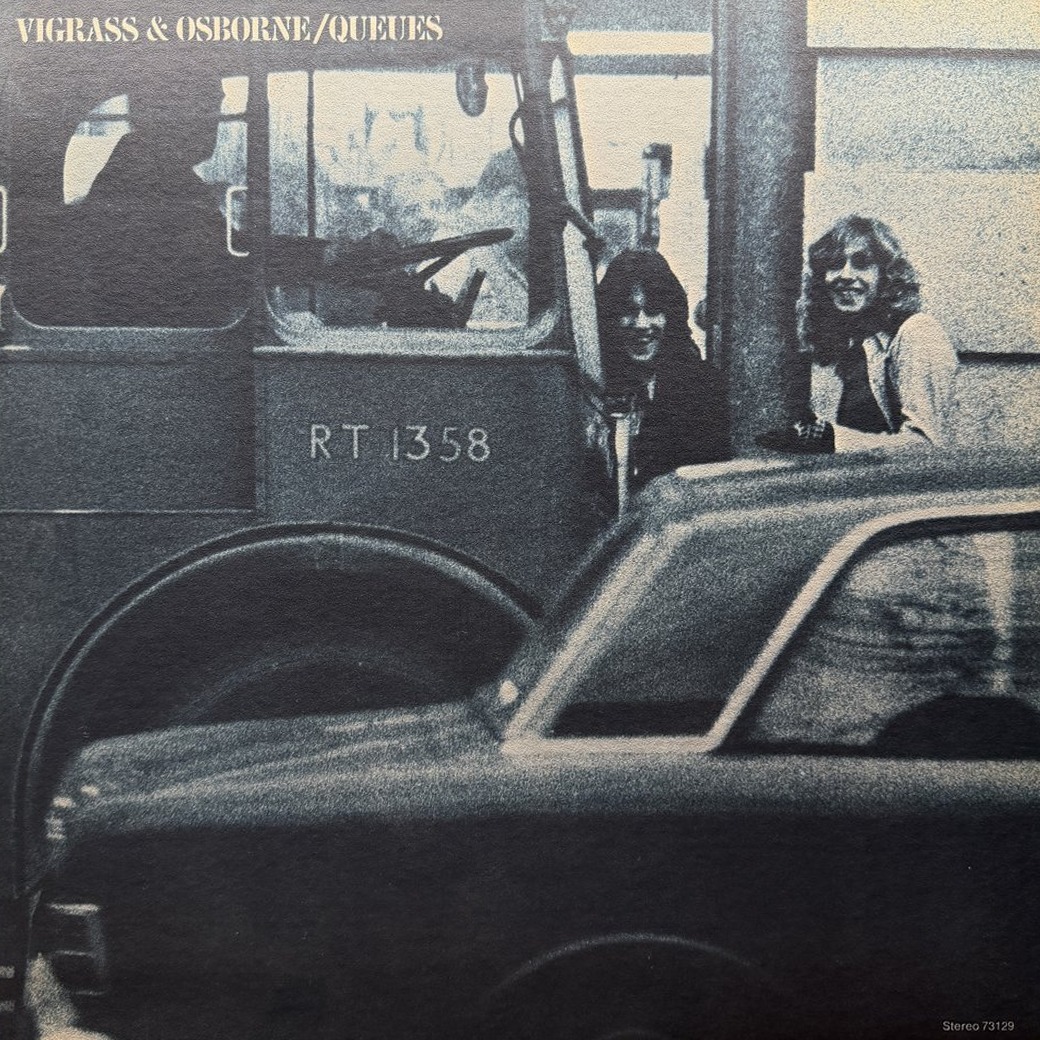 Vigrass & Osborne 〈Queues〉 자켓