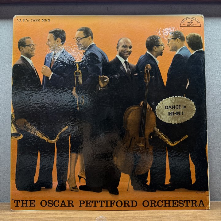 The Oscar Pettiford Orchestra 〈Oscar Pettiford Orchestra In Hi-Fi, Volume Two〉 자켓