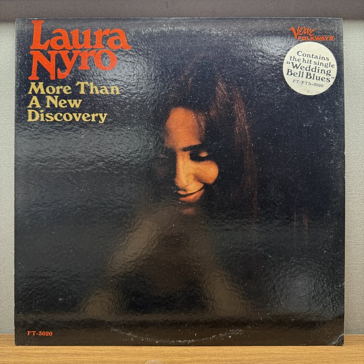 Laura Nyro 〈More Than A New Discovery〉 자켓