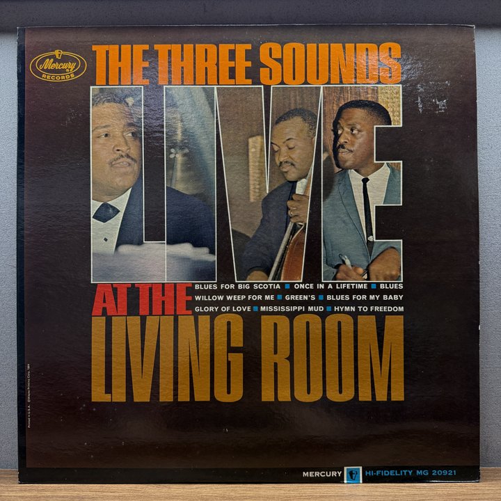 The Three Sounds 〈Live At The Living Room〉 자켓