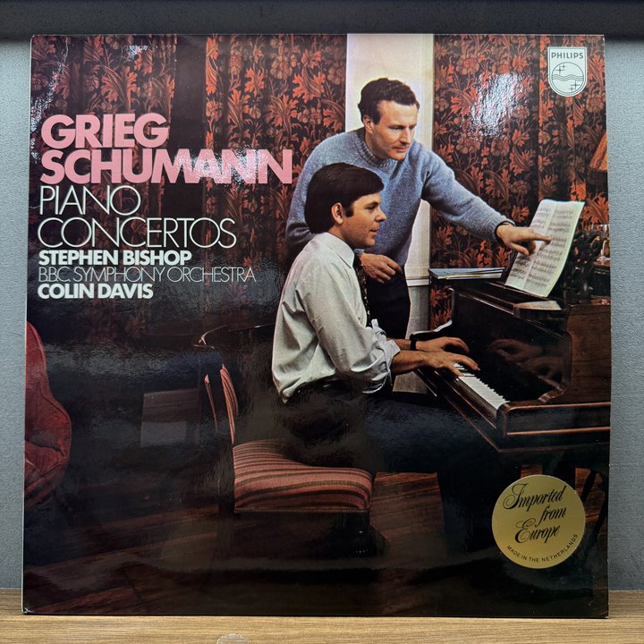 Grieg, Schumann, Stephen Bishop, BBC Symphony Orchestra, Colin Davis 〈Piano Concertos〉 자켓